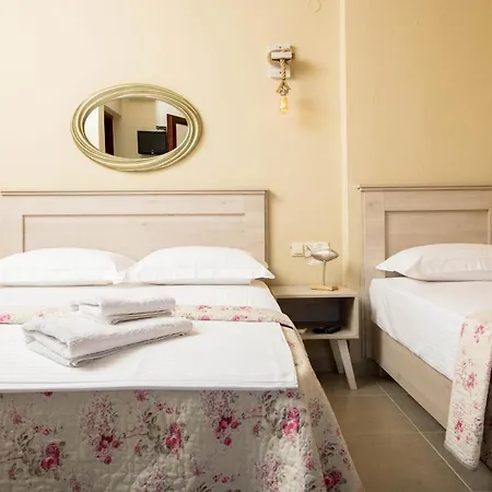 בית הארחה Sotiria 3*