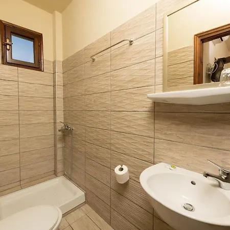 בית הארחה Sotiria 3*