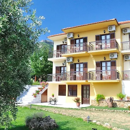 בית הארחה Sotiria 3*