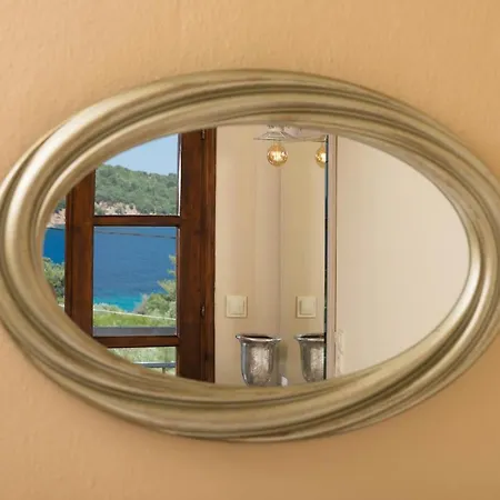 ゲストハウス Sotiria コイニラ